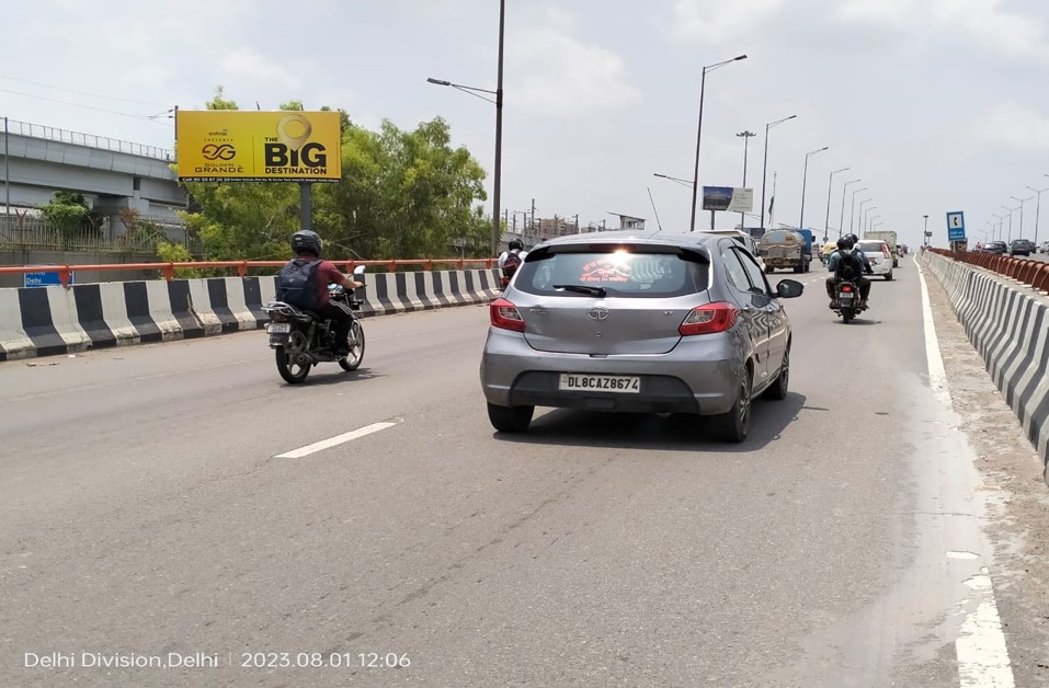 NH 24 Vinod Nagar