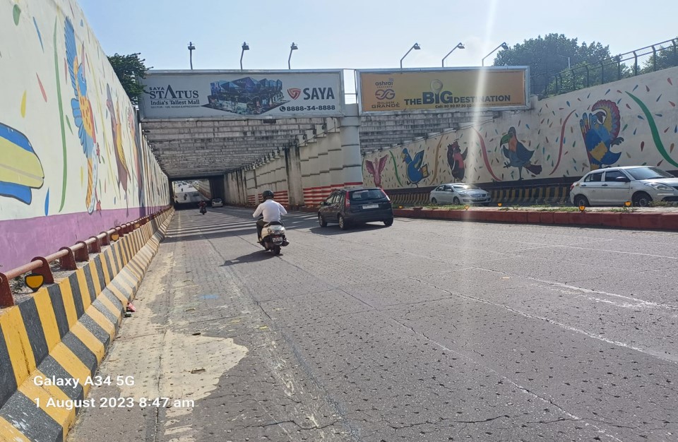 Noida Ranigandha Underpass